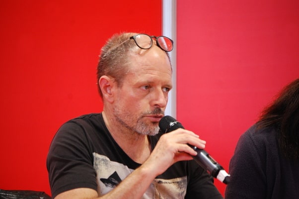 Bernard Minier při besedě